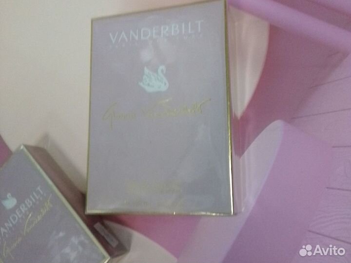 Gloria Vanderbilt- 100 ml