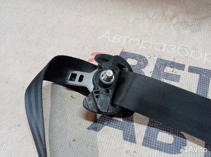 Ремень безопасности переднего пассажира Kia Ceed 1