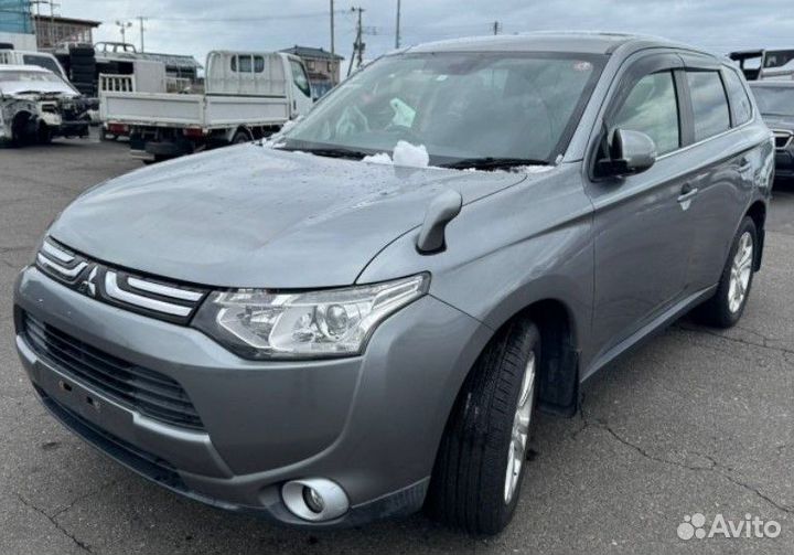 Защита двигателя передняя левая Mitsubishi