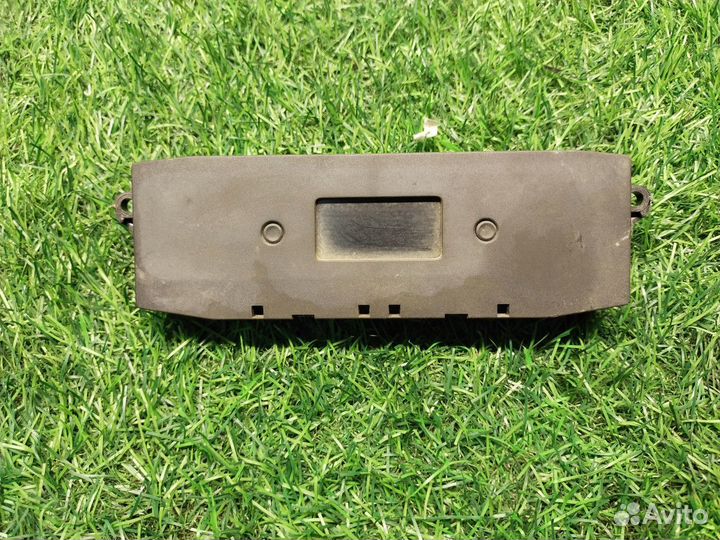 Часы Peugeot Partner