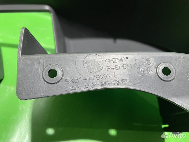 Накладка заднего бампера левая Ford Transit 2014+