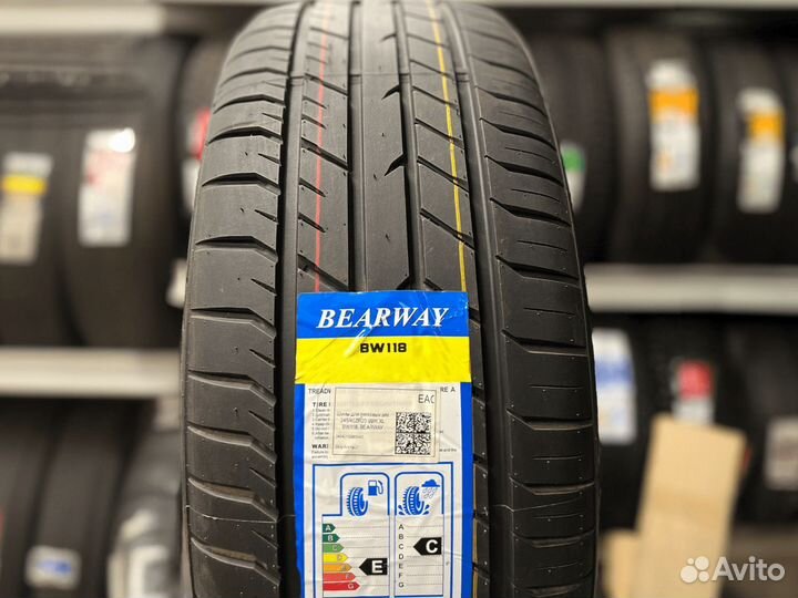 Bearway BW118 255/40 R20 139T