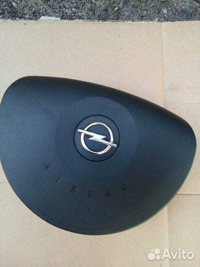 Opel Corsa C/Combo/Meriva подушка водительская