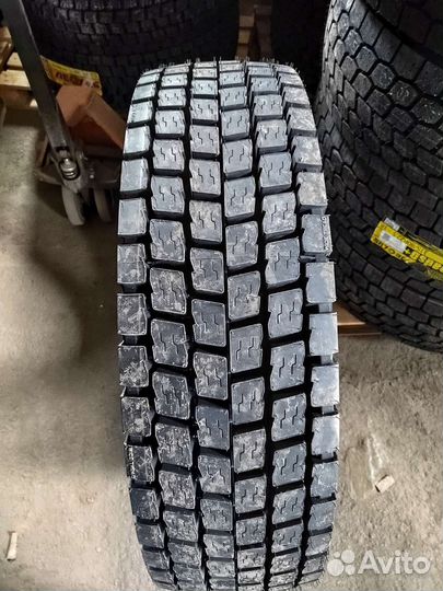 Aeolus ADR69 295/80 152M