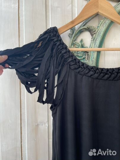 Черное платье guess