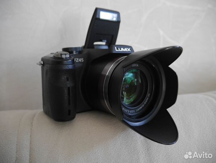 Panasonic Lumix DMC-FZ45