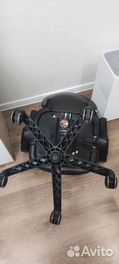 Компьютерное кресло