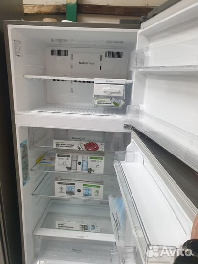 Новый холодильник LG GN-H702 (ширина 702см)