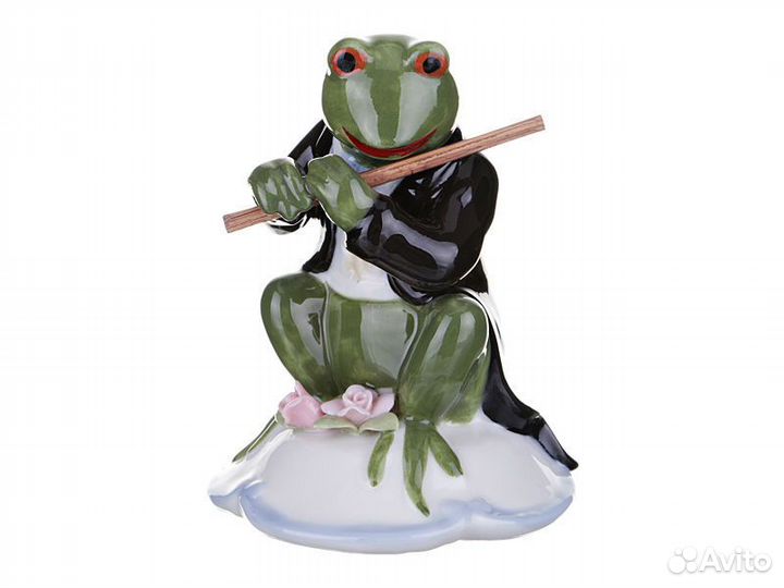 Статуэтка. Лягушка оркестр