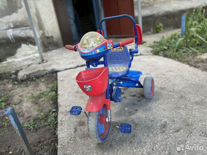 Детский трехколесный велосипед