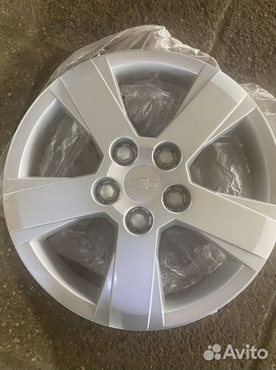 Колпак диска штампованного R16 Captiva