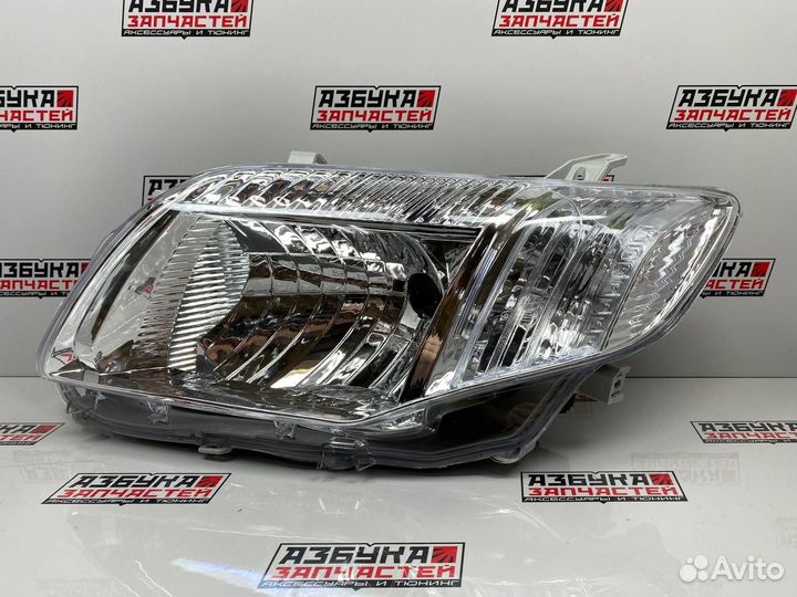 Набор. Фары Toyota Corolla Axio, Fielder 140 Светлые Галоген LH+RH