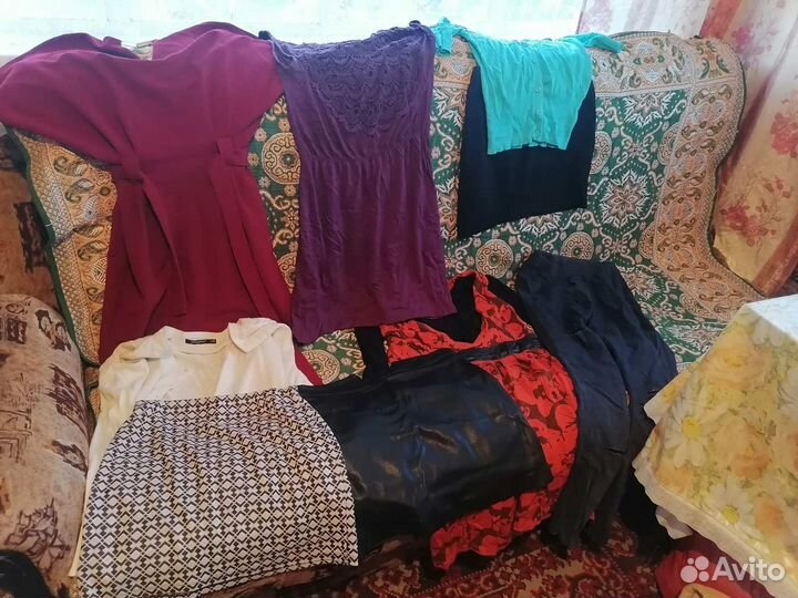 Продам пакет вещей на девушку 42-44 размер