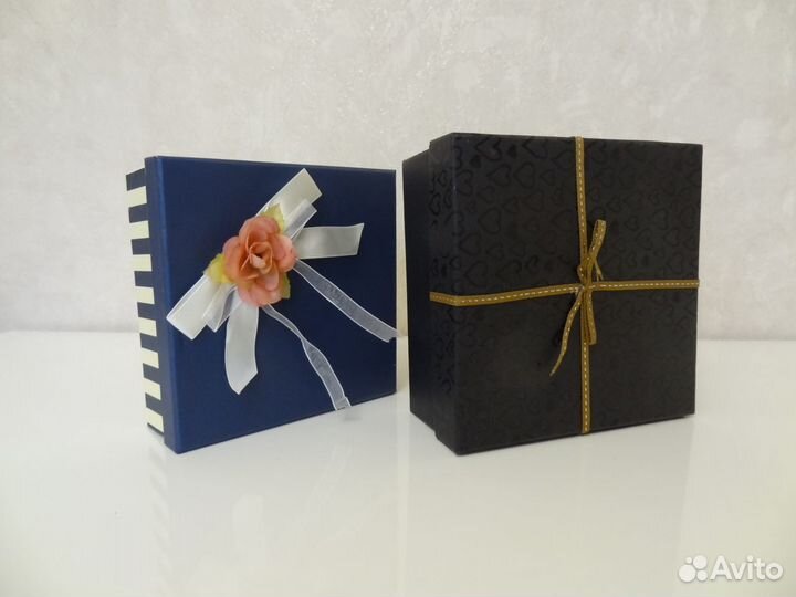 Подарочные коробки