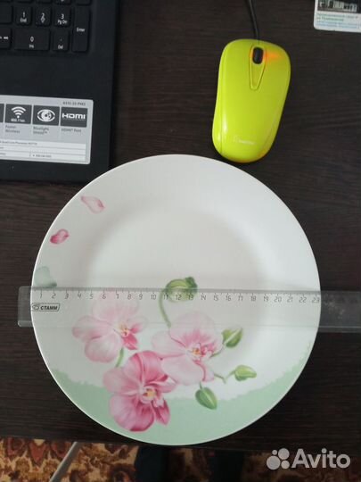 Тарелки новые диаметр 24 см