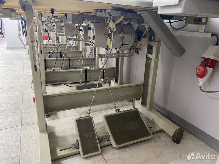 Оверлок Typical