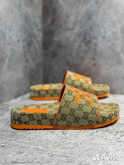 Шлепанцы женские Gucci