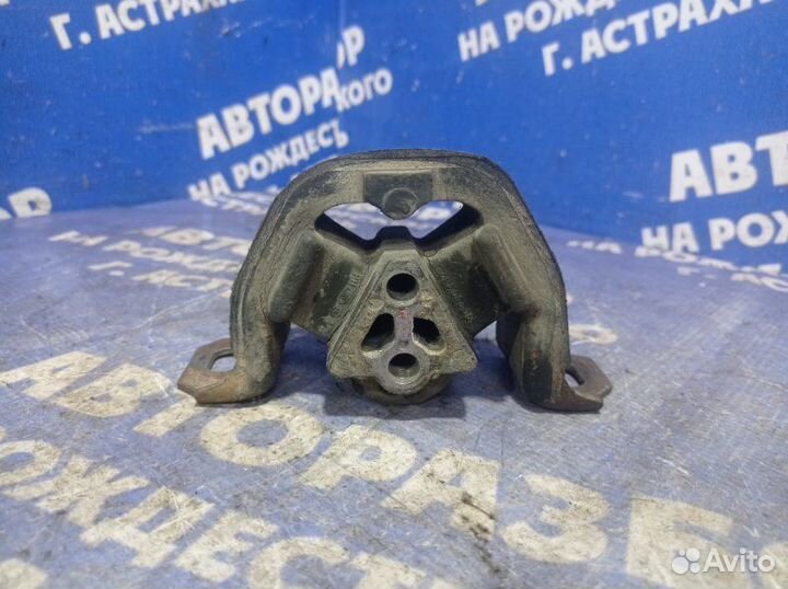 Подушка двигателя Daewoo Nexia седан F16D3 2008