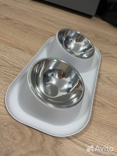 Вольер, лежанка, миски для собак новые