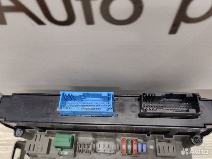 Блок предохранителей передний Bmw X5 E70 N52B30AF