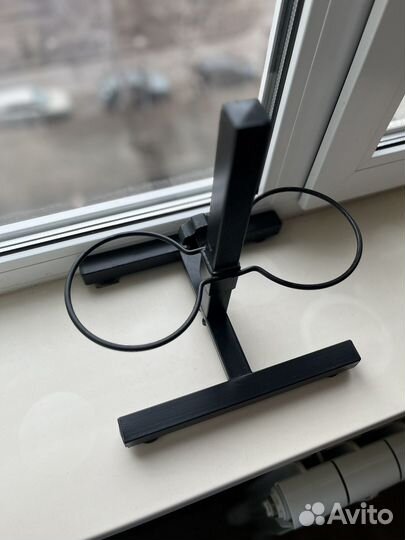 Миска для собак на подставке