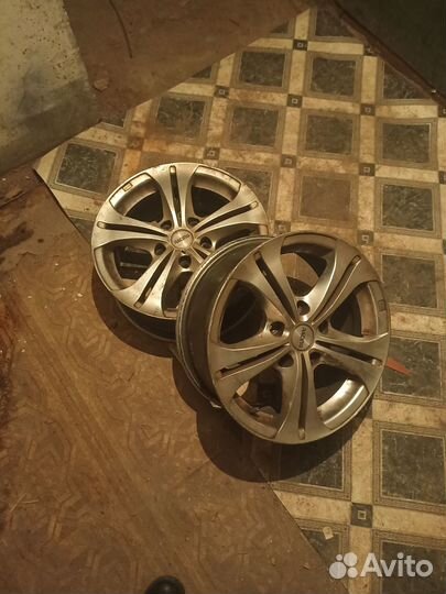 Литые диски r15