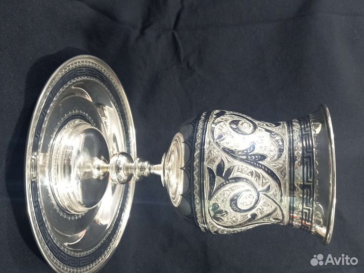 Бокал для вина