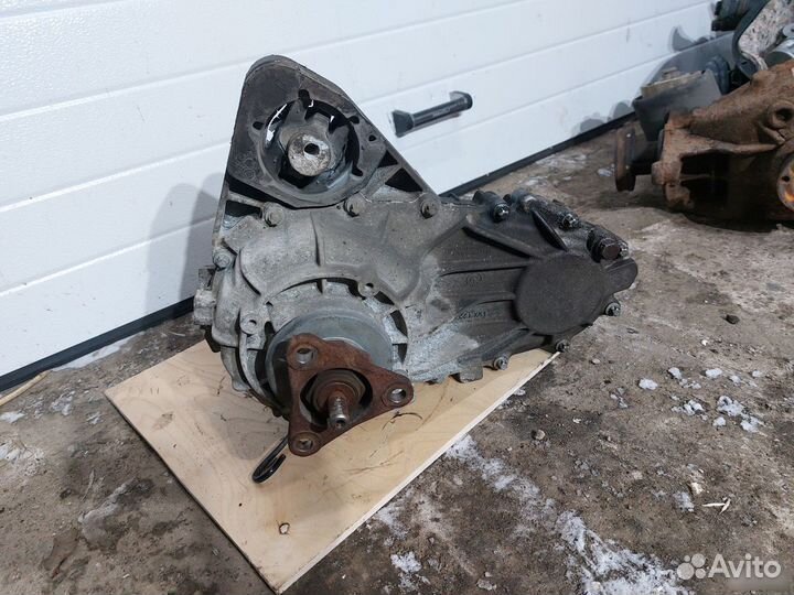 Раздатка BMW X5 E53 M62B44