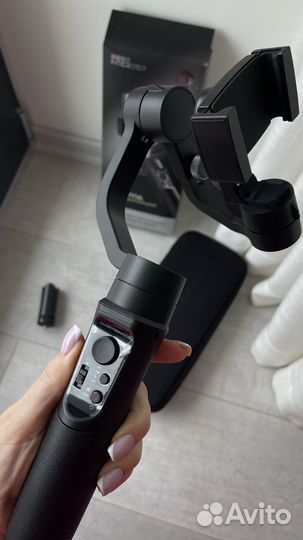 Монопод для смартфона с 3D стабилизацией новый