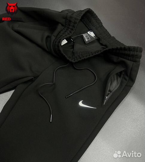 Спортивный костюм nike