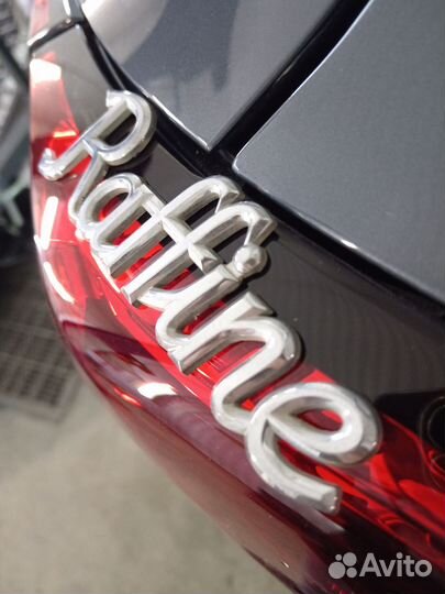 Эмблема, шильдик, лейба Raffine от Toyota Chaser