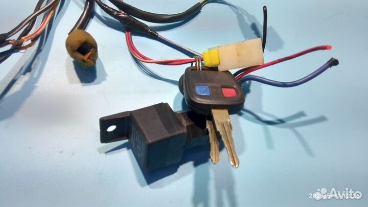 Замок зажигания для Nissan Cedric Y31