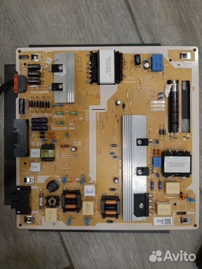 Разбор UE50AU8000U