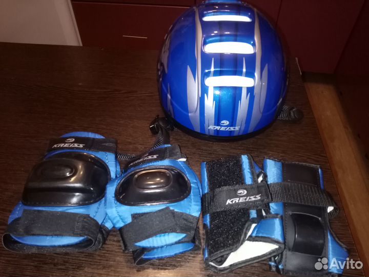 Рольки 30-33 и шлем с защитой размер М