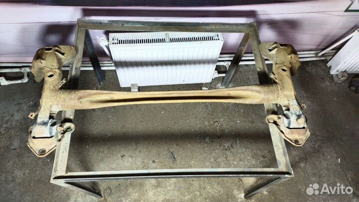 Балка задняя Opel Zafira B