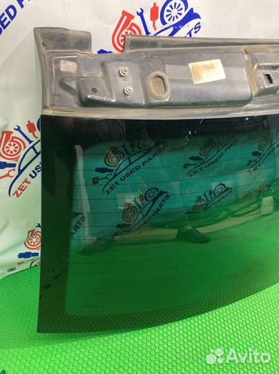Стекло двери багажника Volkswagen Touareg 7L6 7L7