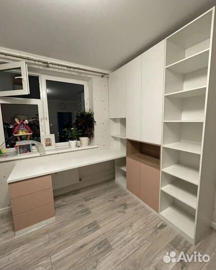 Шкаф в детскую