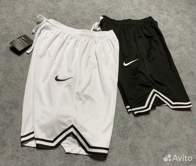 Шорты Nike