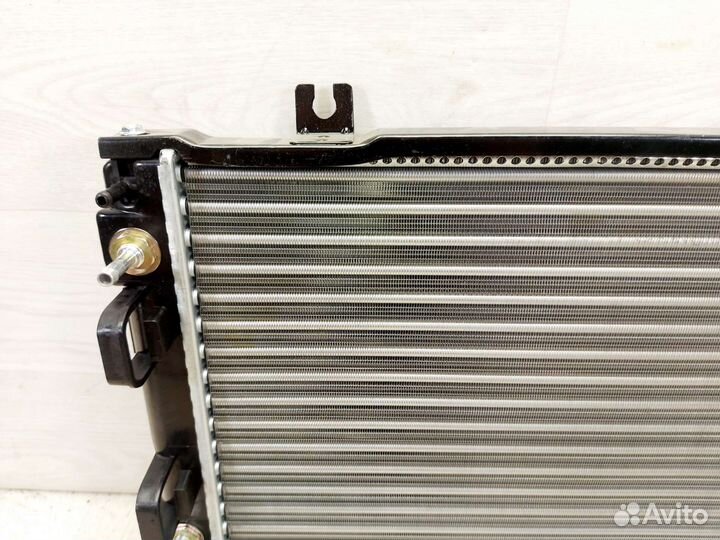 Радиатор охлаждения LADA Kalina 2013-2018