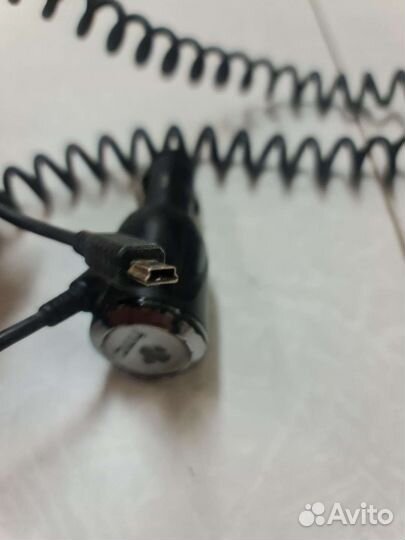 Зарядки в авто для HTC и Nokia