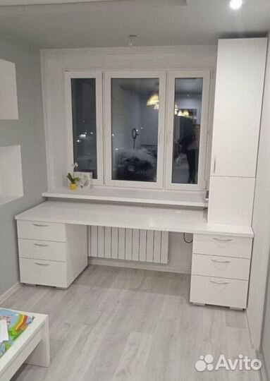 Шкаф с рабочей зоной SHR-6130