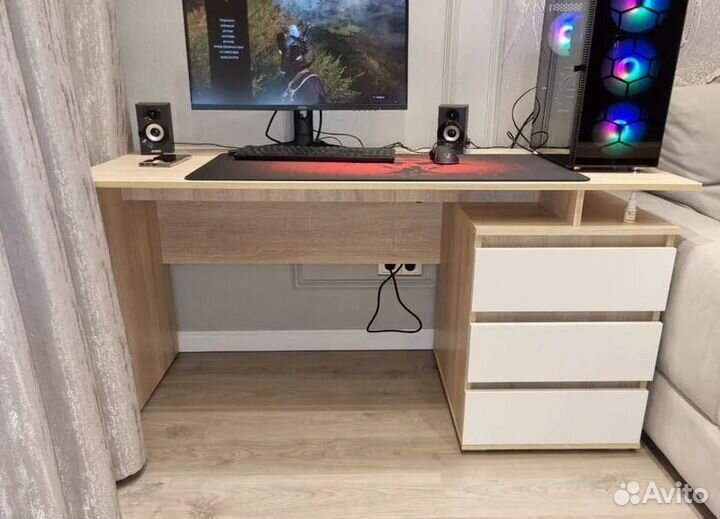 Стол письменный Кайт в наличии отличное качество