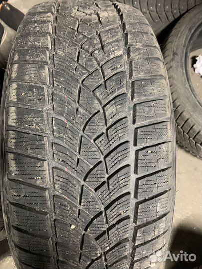 Goodyear UltraGrip Performance+ 245/45 R20 103V