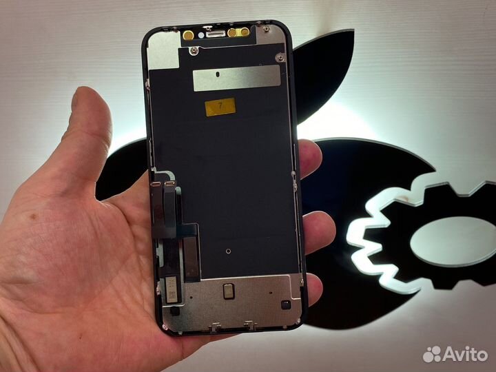 Дисплей на iPhone 11