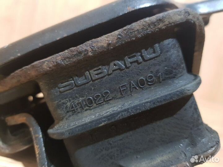 Подушка двигателя передняя левая Subaru Legacy B12