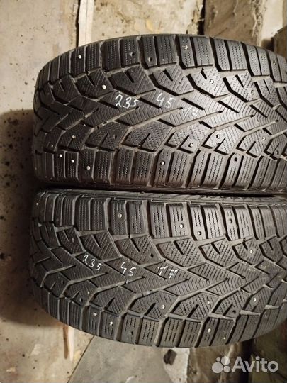 Gislaved NordFrost 100 235/45 R17 97T