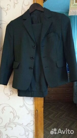 Школьный костюм для мальчика 128 черный