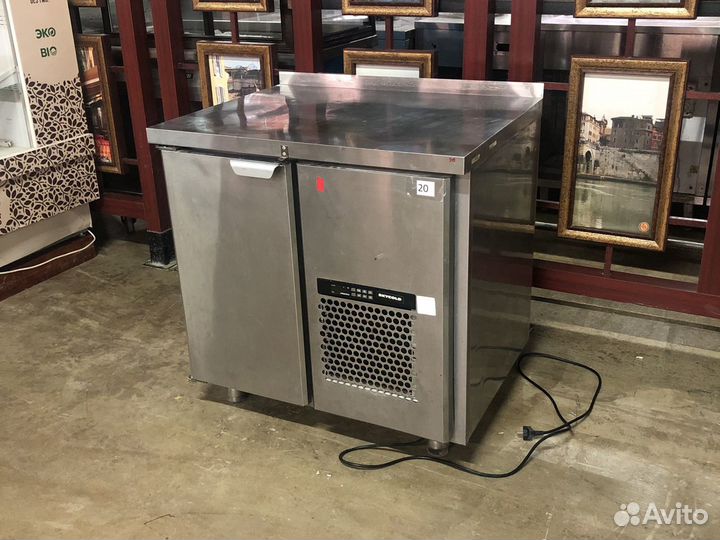 Холодильный стол
