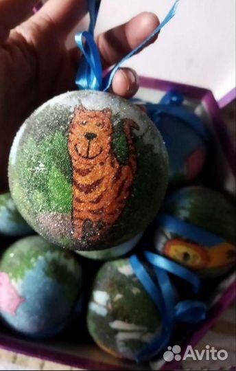 Елочные игрушки