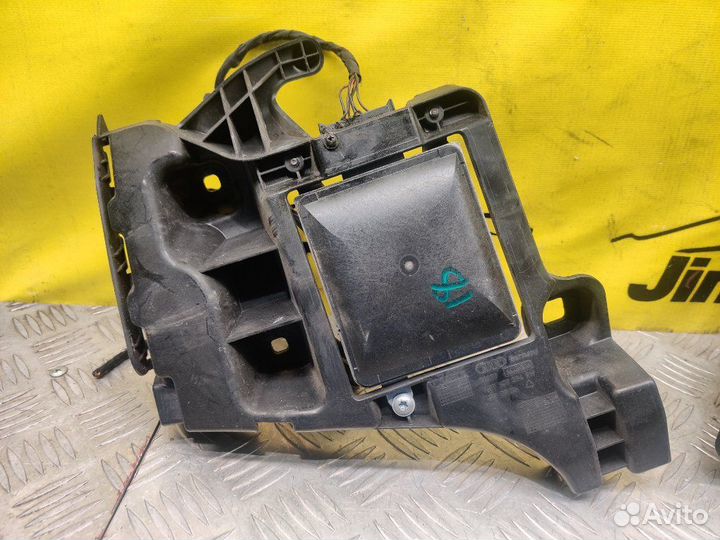 Радар, датчики мертвых зон. Audi A6 Avant C7 4G5